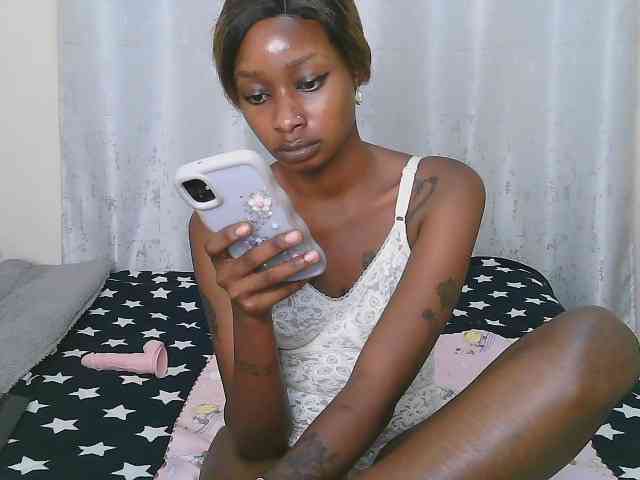 Sexymel webcam