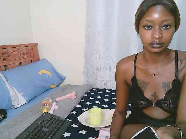Sexymel webcam