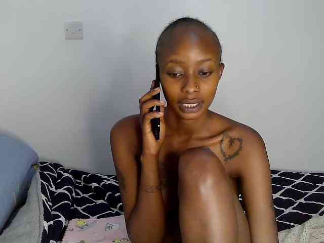 Sexymel webcam