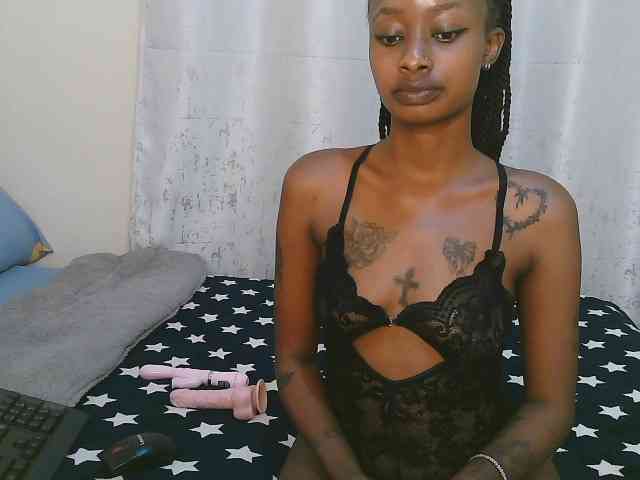 Sexymel webcam