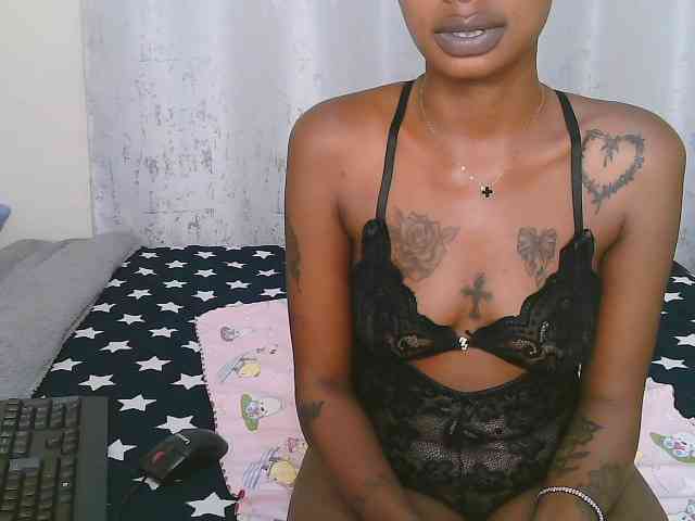 Sexymel webcam