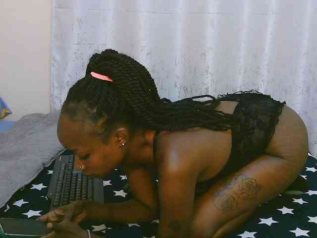 Sexymel webcam
