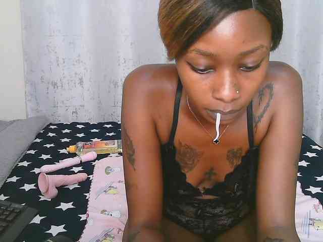 Sexymel webcam