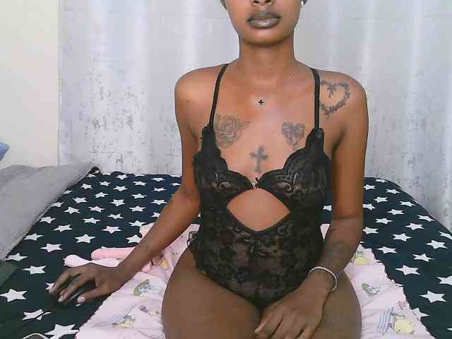 Sexymel webcam