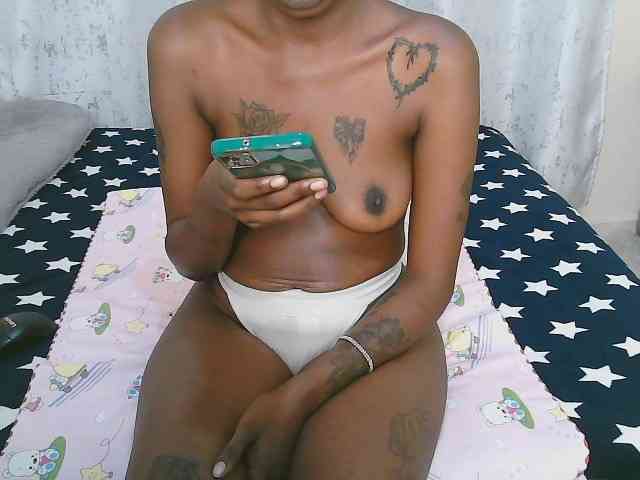 Sexymel webcam