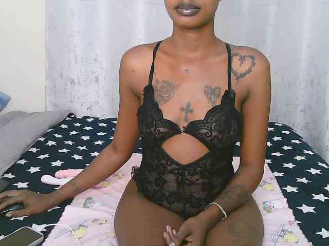 Sexymel webcam