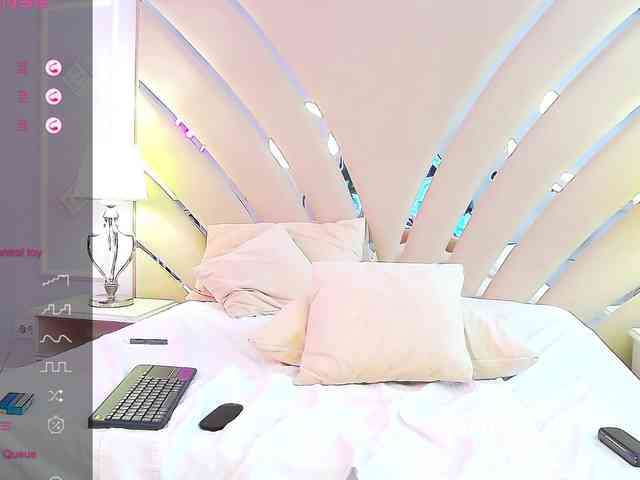 KristynaRose webcam