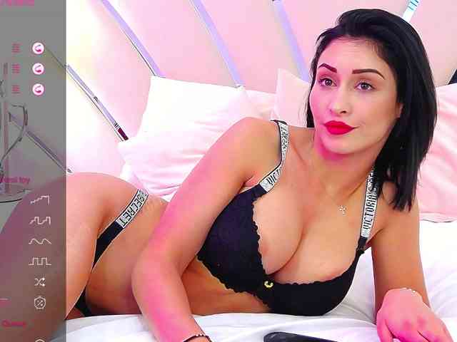 KristynaRose webcam