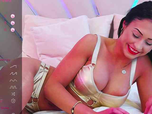 KristynaRose webcam