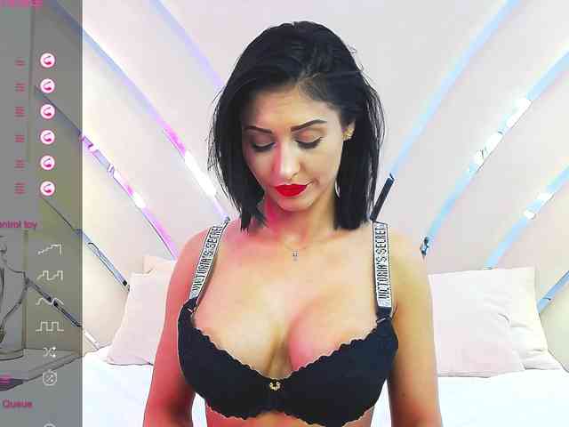 KristynaRose webcam
