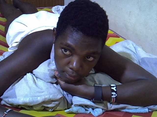 Cute-tamarah webcam bongacams model stream image