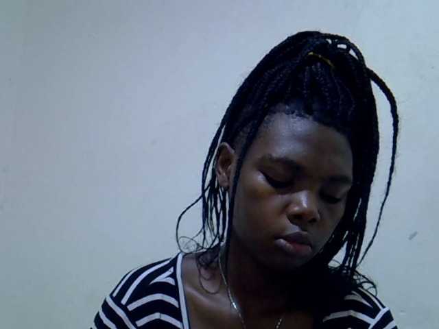 Cute-tamarah webcam bongacams model stream image