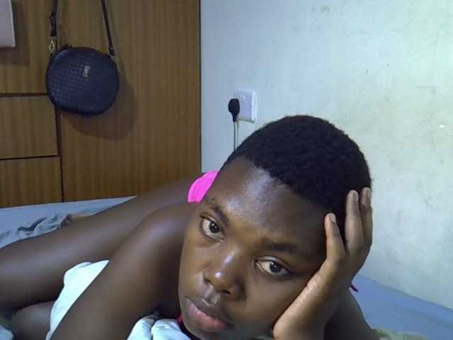 Cute-tamarah webcam bongacams model stream image