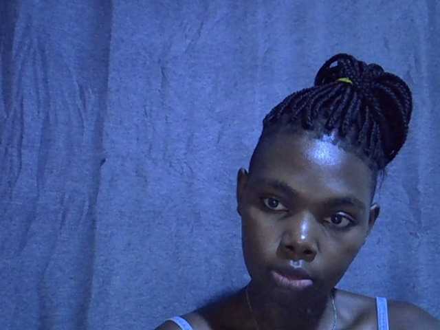 Cute-tamarah webcam bongacams model stream image