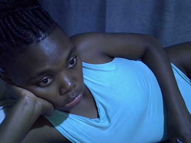 Cute-tamarah webcam bongacams model stream image