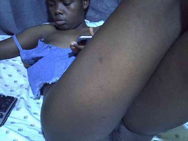 Cute-tamarah webcam