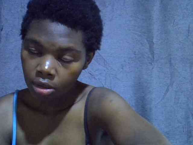Cute-tamarah webcam