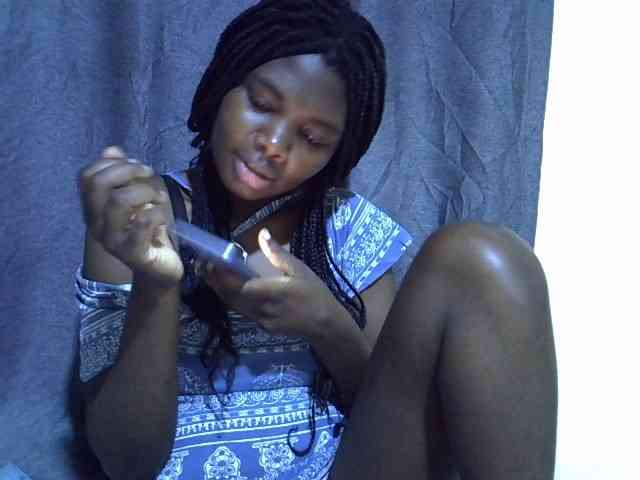 Cute-tamarah webcam
