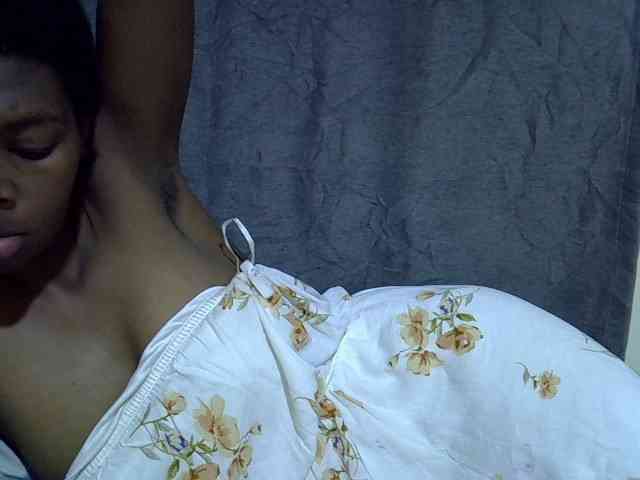 Cute-tamarah webcam