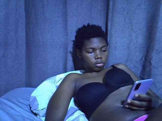 Cute-tamarah webcam