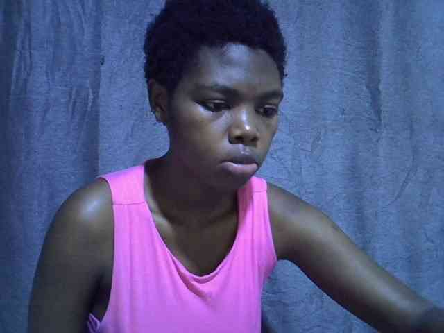 Cute-tamarah webcam