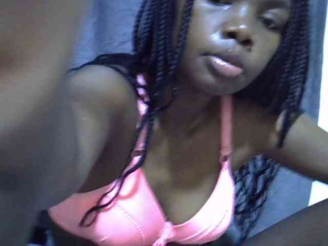 Cute-tamarah webcam