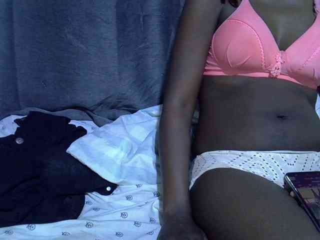 Cute-tamarah webcam