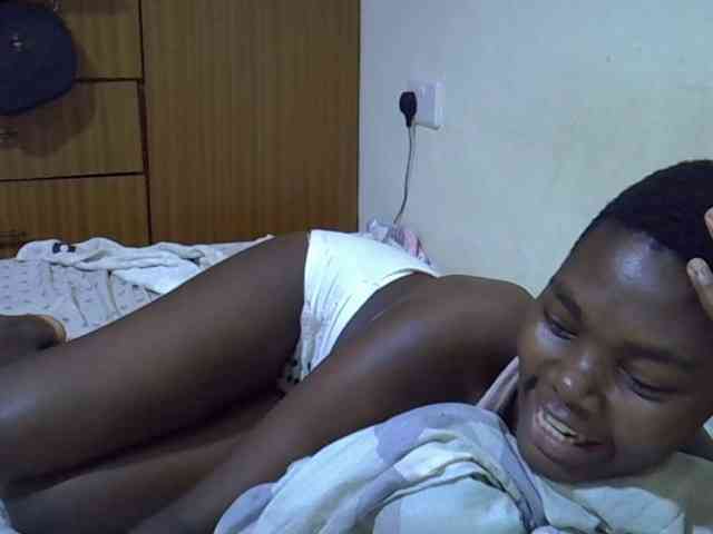 Cute-tamarah webcam