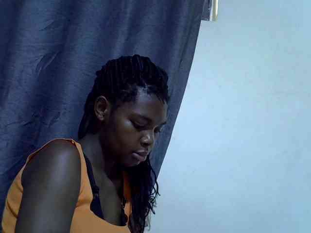 Cute-tamarah webcam