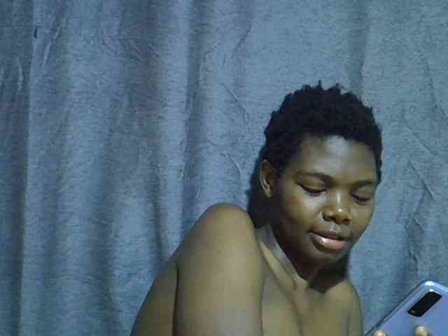 Cute-tamarah webcam