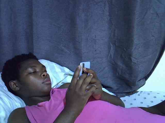 Cute-tamarah webcam