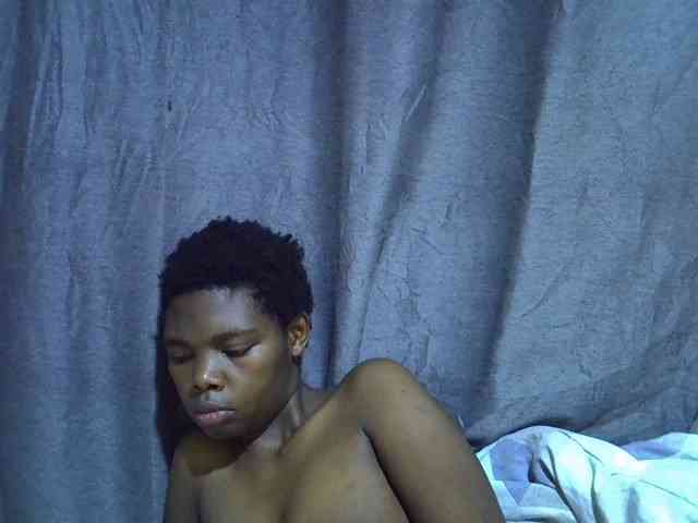 Cute-tamarah webcam