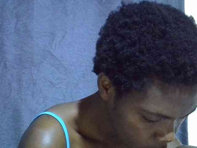 Cute-tamarah webcam