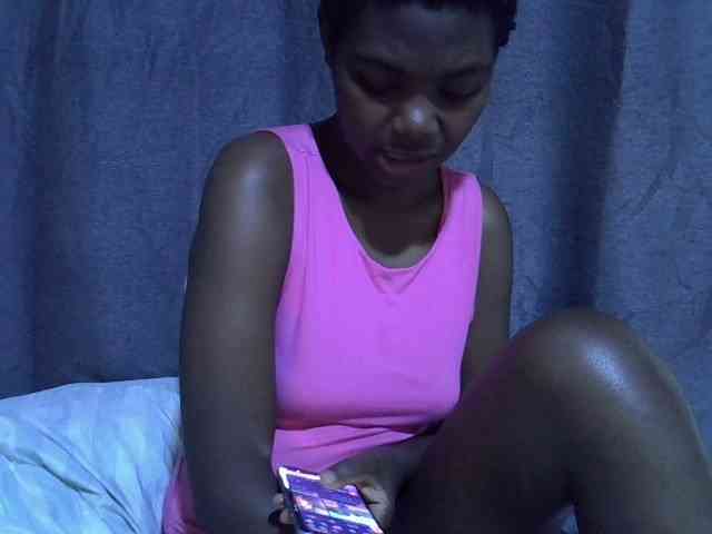 Cute-tamarah webcam