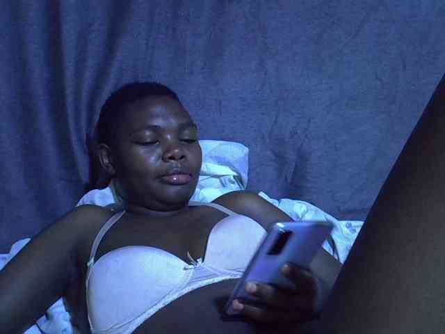 Cute-tamarah webcam