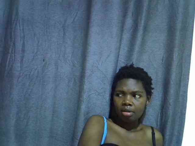 Cute-tamarah webcam