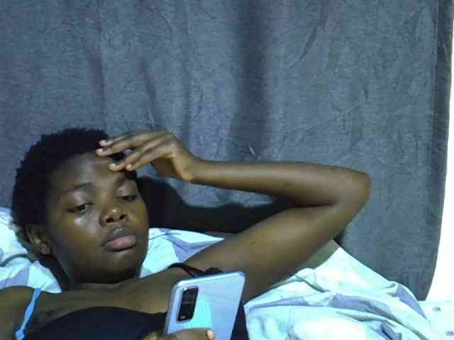 Cute-tamarah webcam