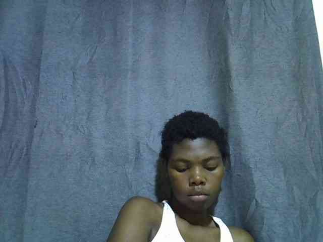 Cute-tamarah webcam