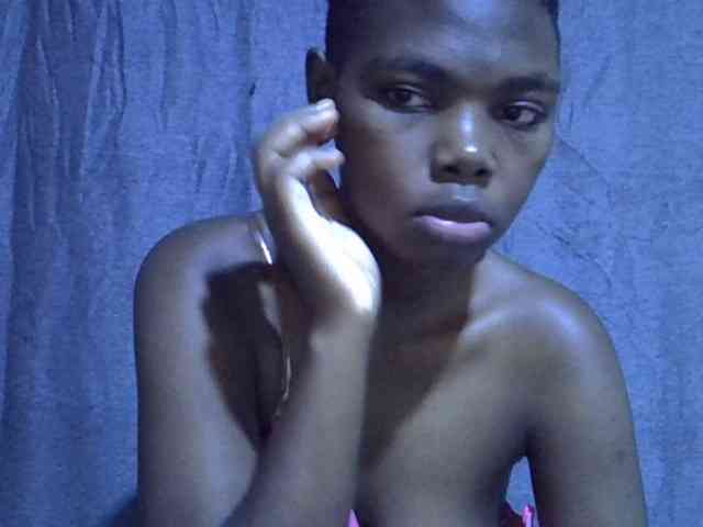 Cute-tamarah webcam