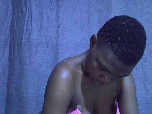 Cute-tamarah webcam