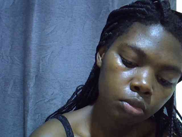 Cute-tamarah webcam