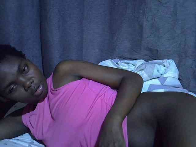 Cute-tamarah webcam