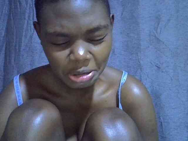 Cute-tamarah webcam