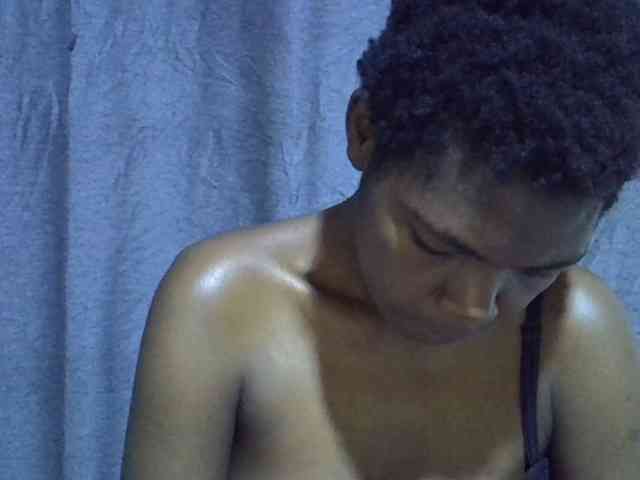 Cute-tamarah webcam