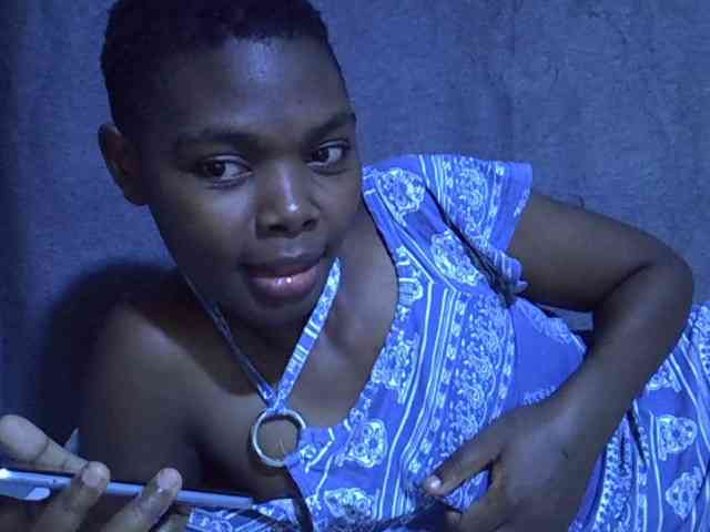 Cute-tamarah webcam