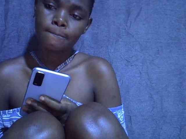 Cute-tamarah webcam