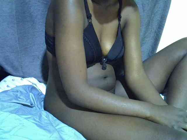 Cute-tamarah webcam