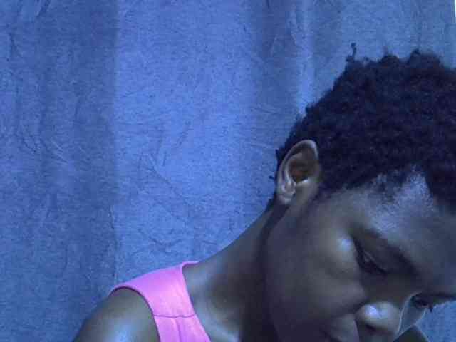 Cute-tamarah webcam