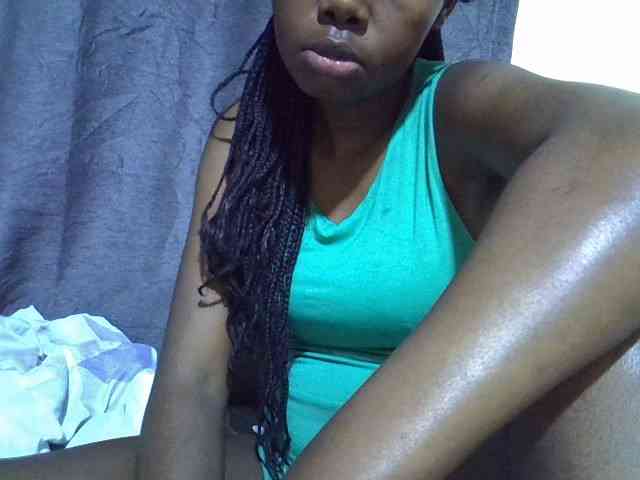 Cute-tamarah webcam