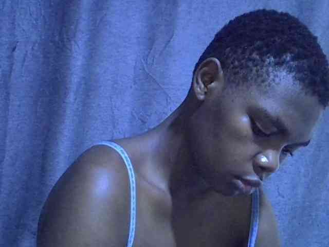 Cute-tamarah webcam